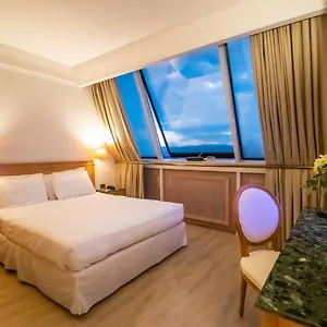 **** Hotel Shg De La Italy